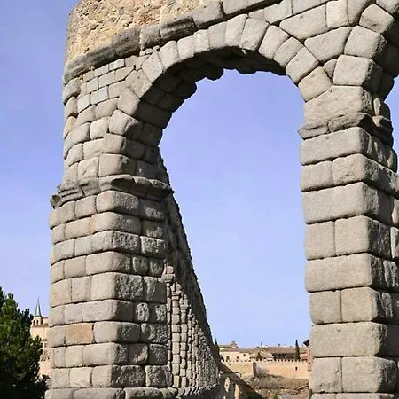 Avenida Del Sotillo Hotel