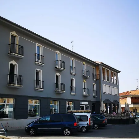 Avenida Del Sotillo Hotel La Lastrilla