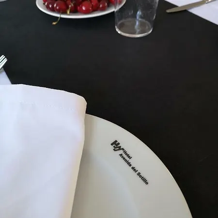 Avenida Del Sotillo Hotel La Lastrilla